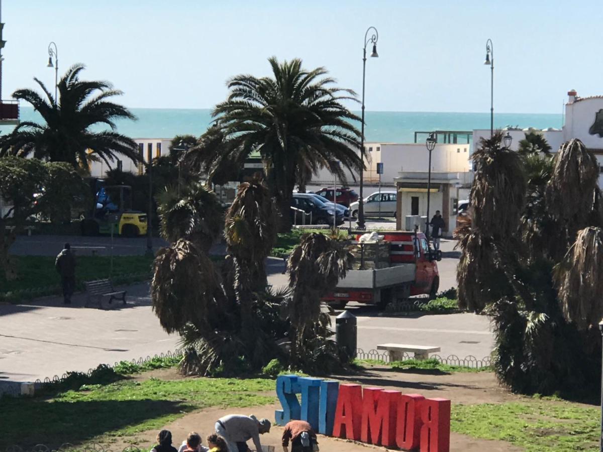 Appartamento Piazza Anco Marzio Lido di Ostia Exterior foto
